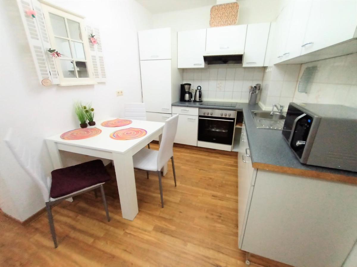 Bodensee Friedrichshafen City Apartment "Lara" Εξωτερικό φωτογραφία